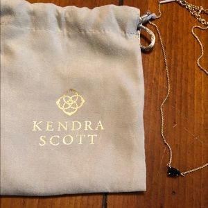 Kendra Scott necklace